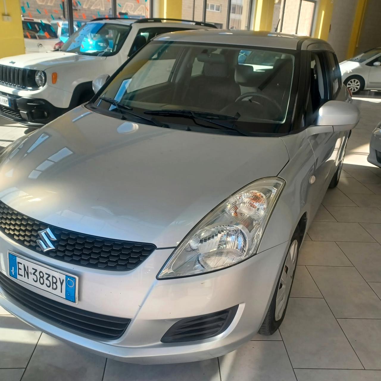 80.568KM SWIFT 1.2 NEOPATENTATI PERFETTA
