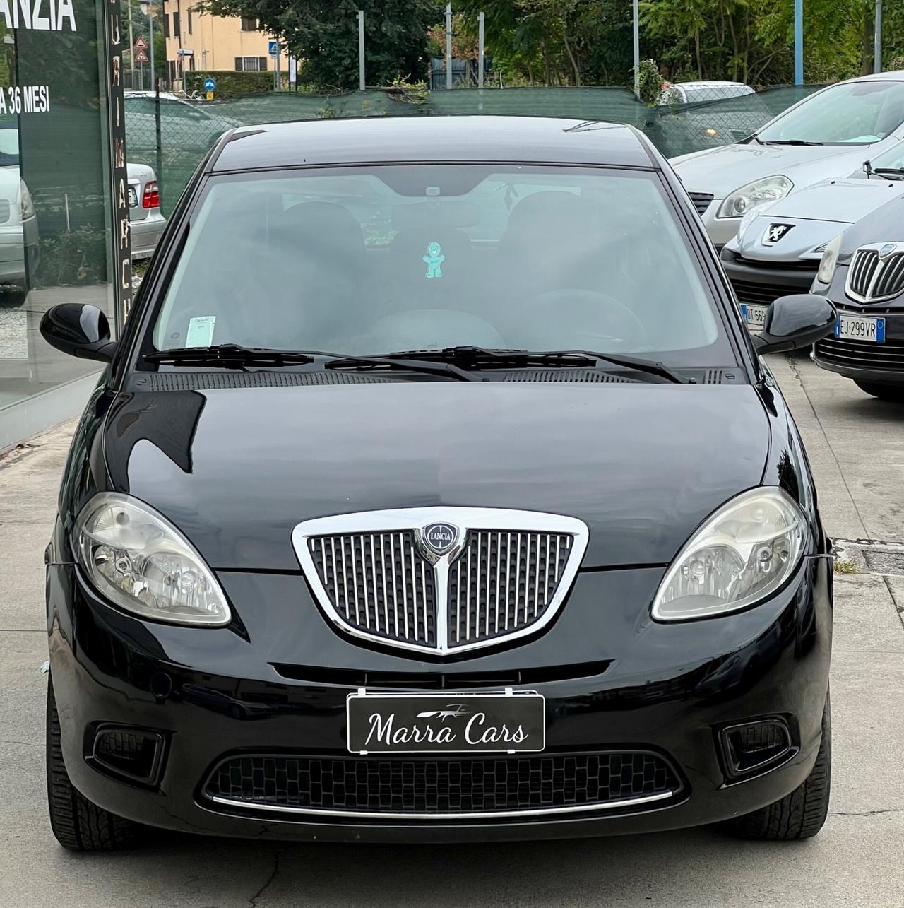 Lancia Ypsilon 1.2 Oro
