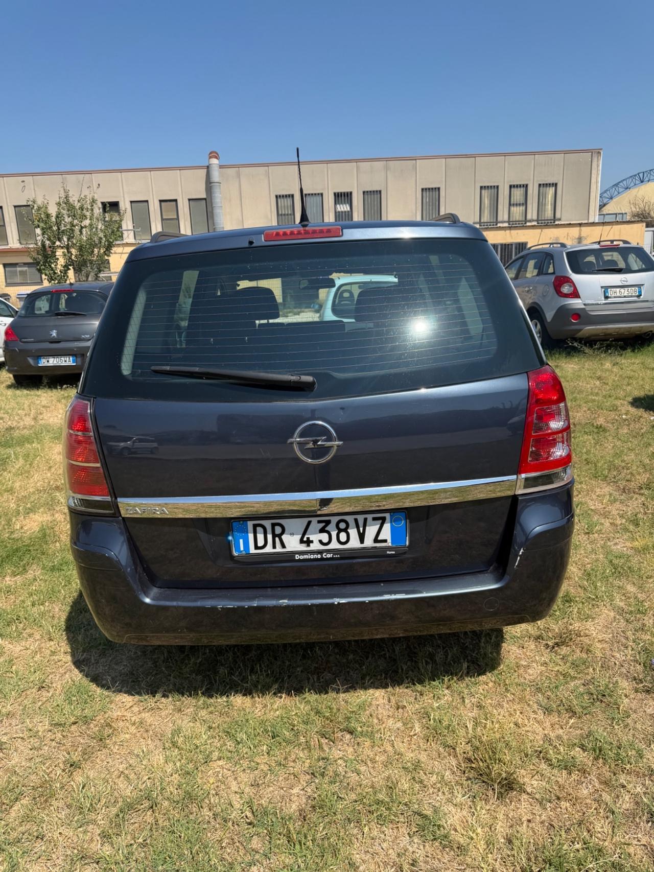 Opel Zafira 1.6 16V VVT Cosmo