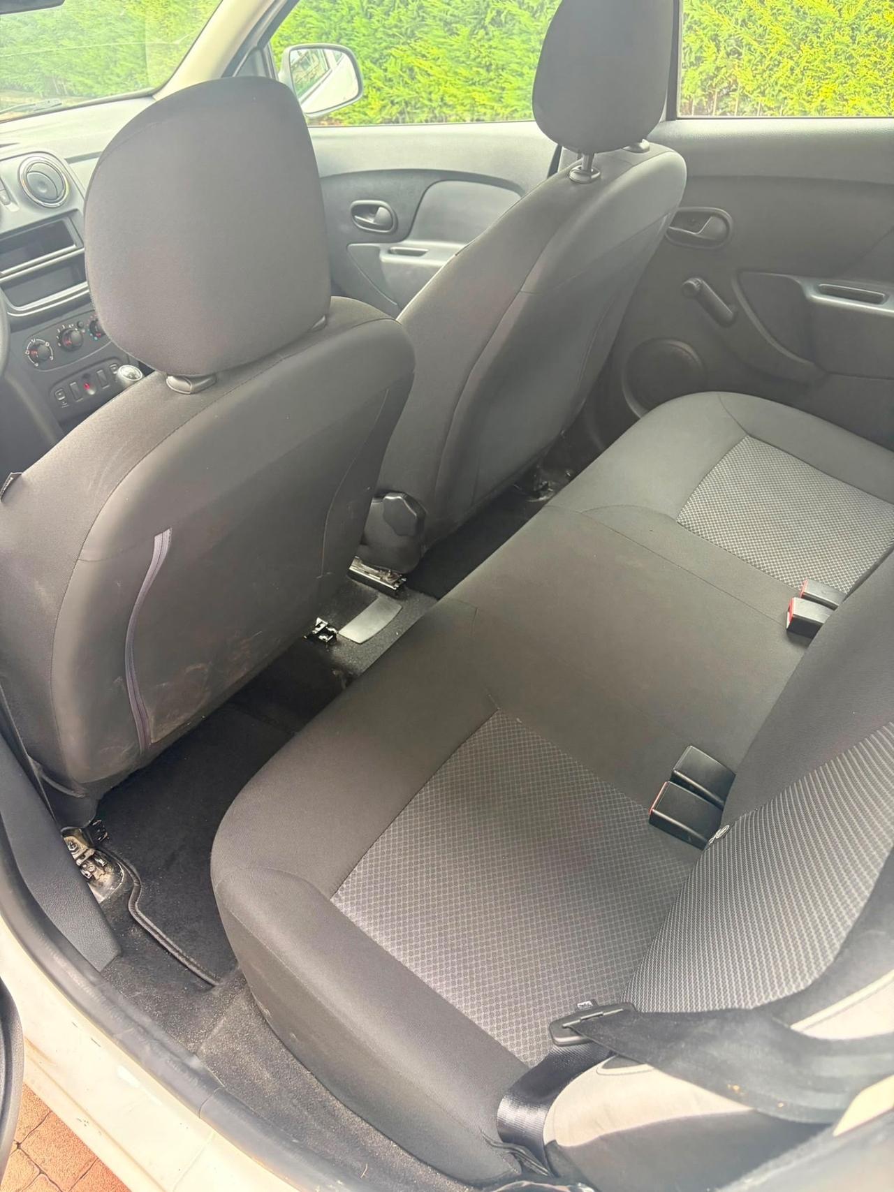 Dacia Sandero 1.2 75CV Ambiance