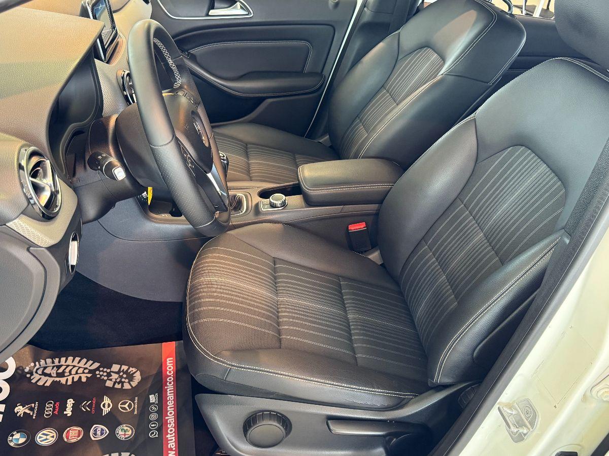 MERCEDES Classe B 200 CDI Premium