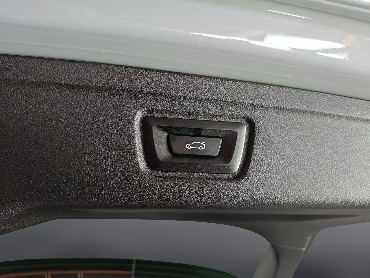 BMW Serie 3 G21 2022 Touring - 320d Touring mhev 48V MSport auto