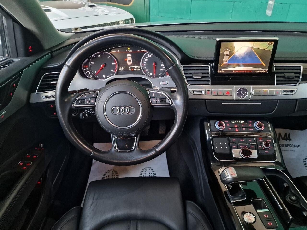 Audi A8 3.0 TDI 262 CV ultra quattro tiptronic