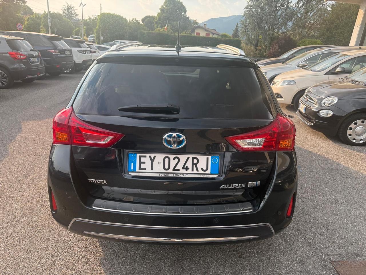 Toyota Auris Touring Sports 1.8 Hybrid Lounge