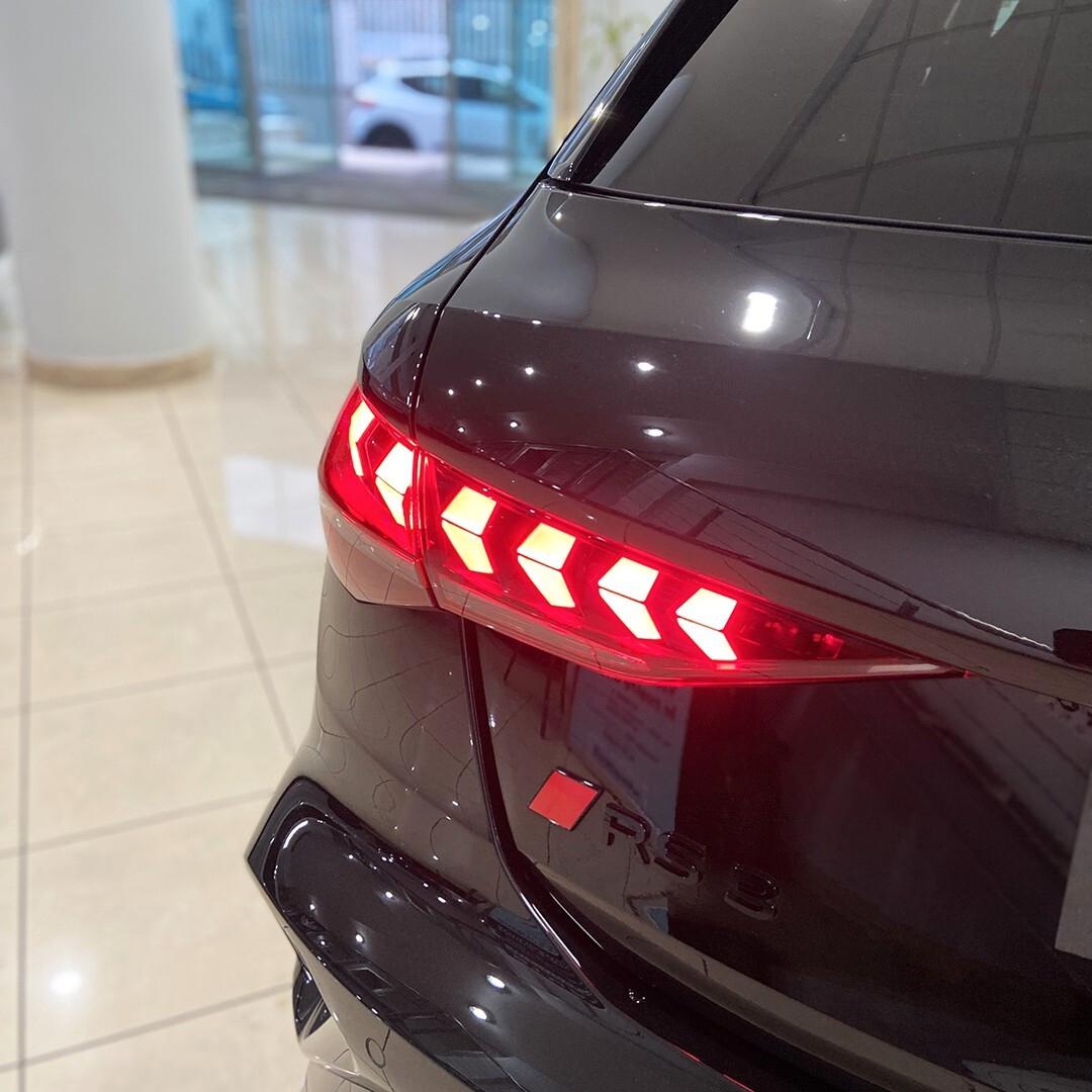 Audi A3 RS 3 SPB TFSI quattro S tronic Sedili a guscio Tetto