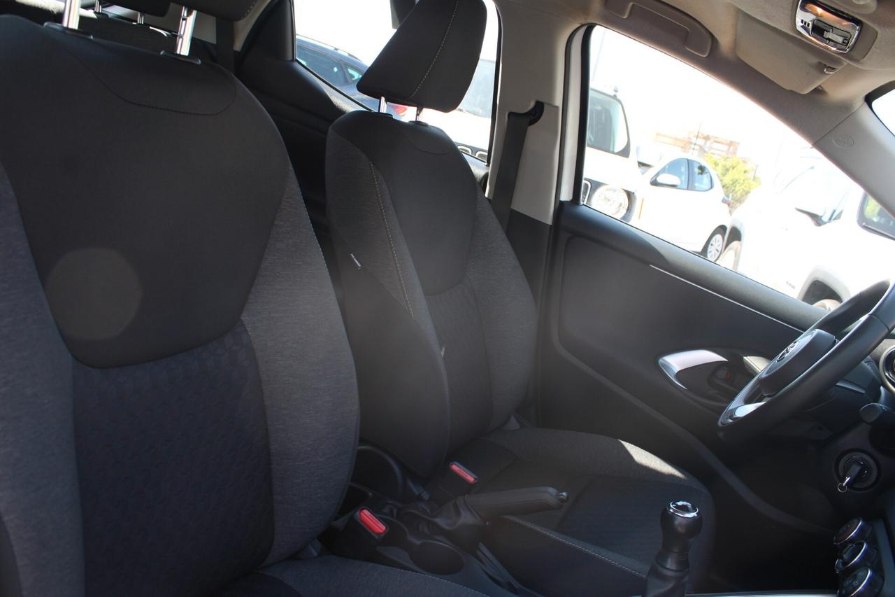 Toyota Yaris 1.0 5 porte Trend