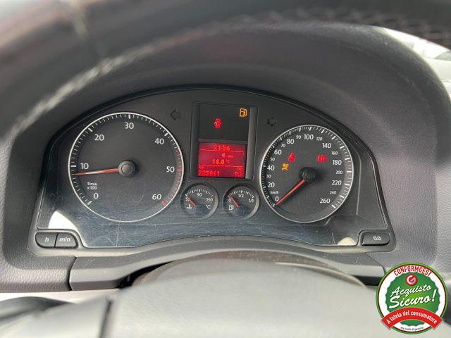 VOLKSWAGEN Golf 2.0 16V TDI 5p. Sportline