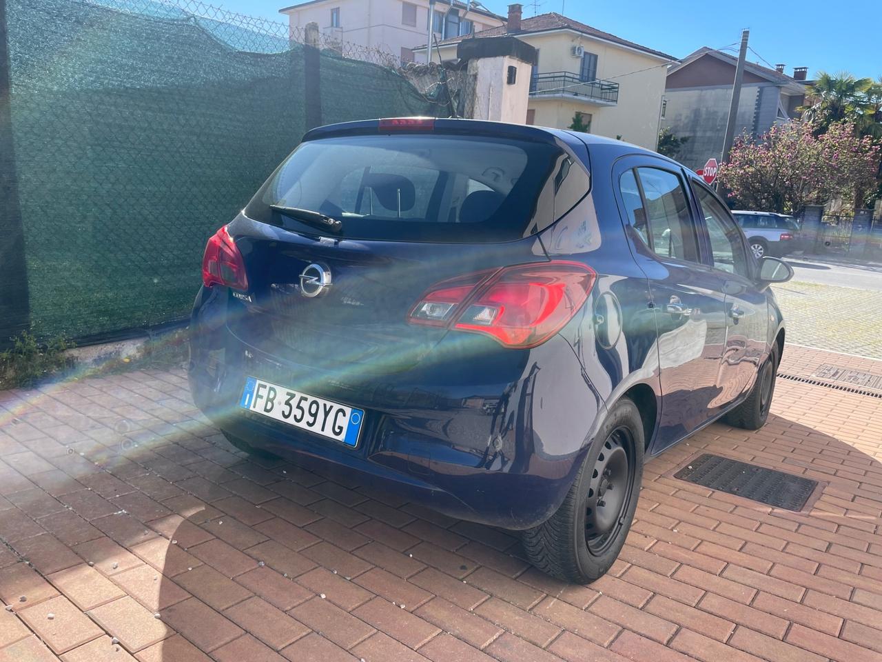 Opel Corsa 1.2 5 porte
