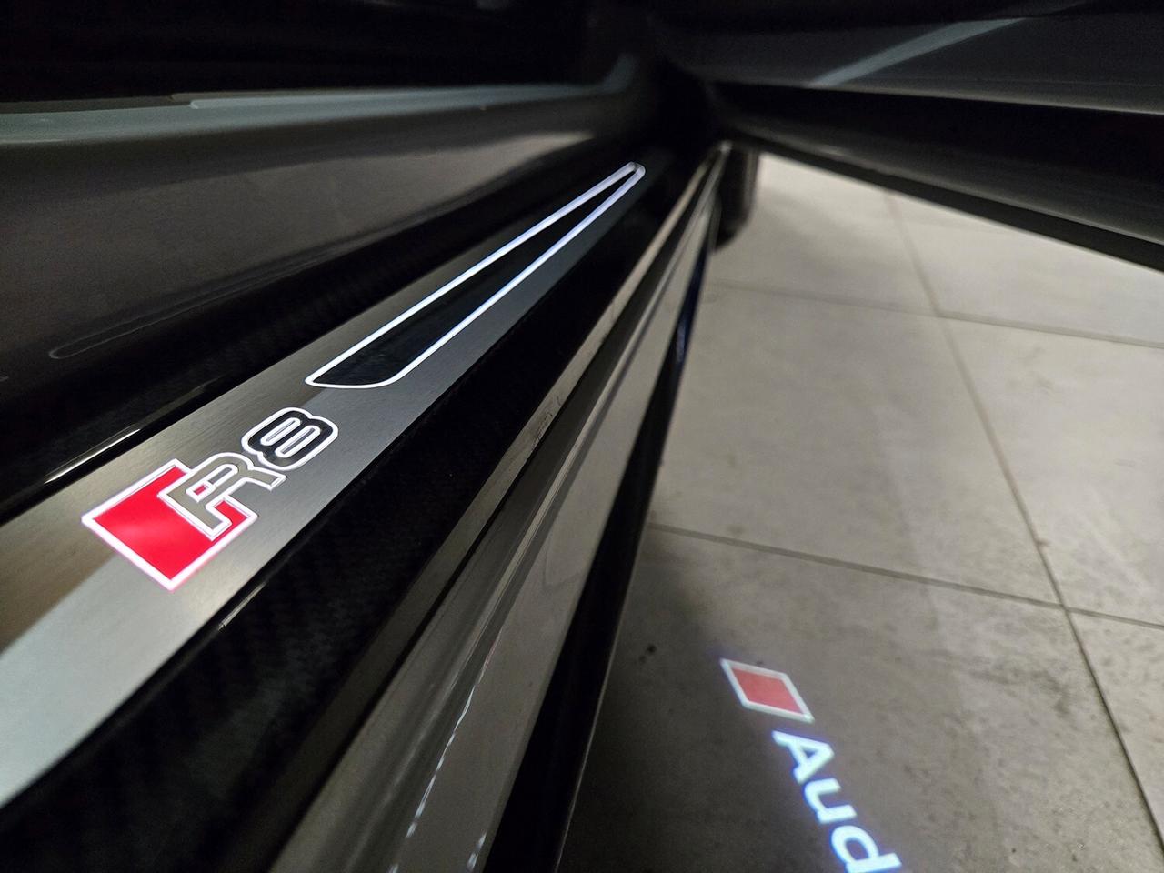 Audi R8 Spyder-FULL SERVICE UNICA 610CV BOLLO RIDOTTO!
