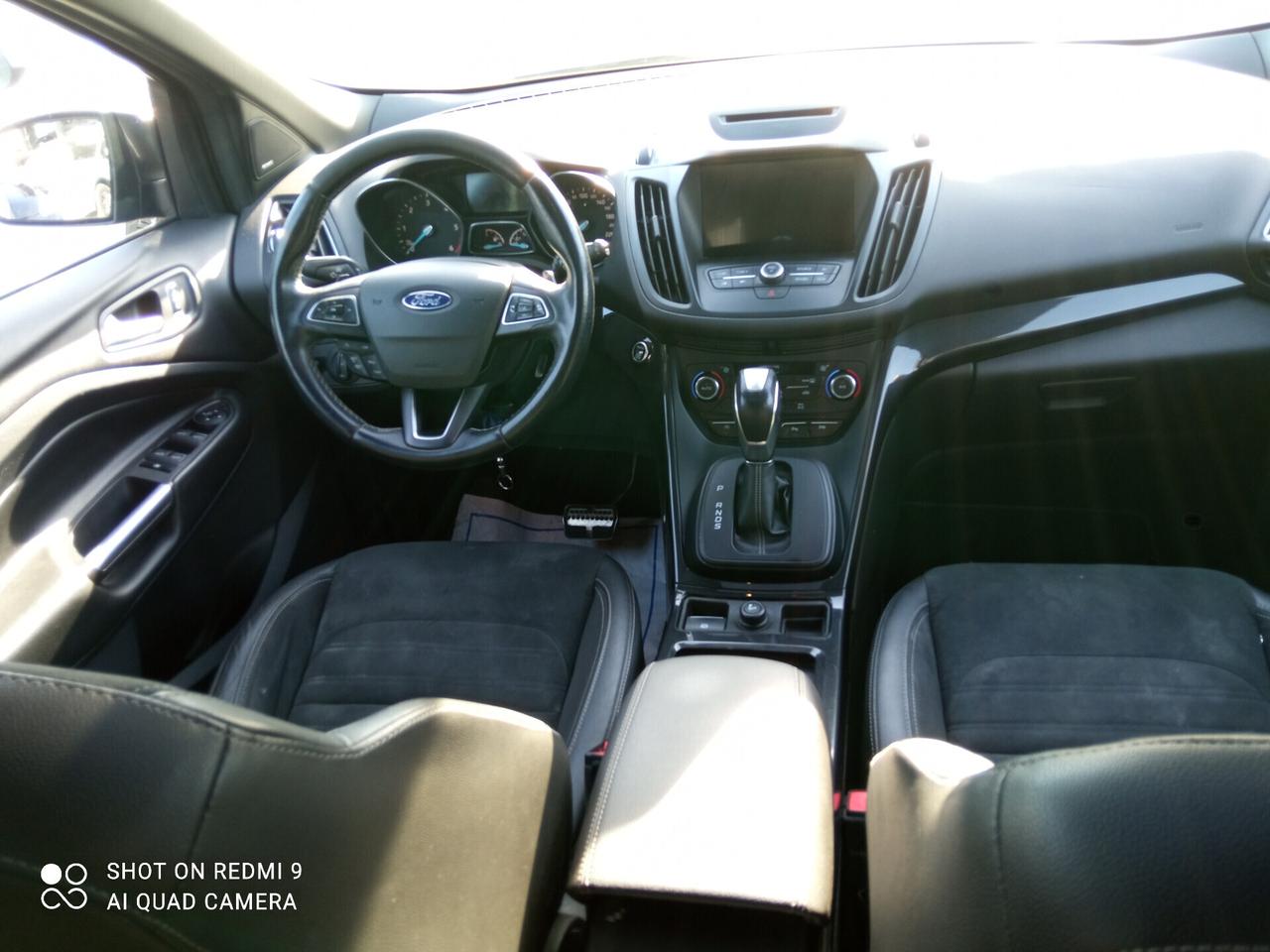 Ford Kuga 2.0 TDCI 150 CV S&S 4WD Powershift ST-Line
