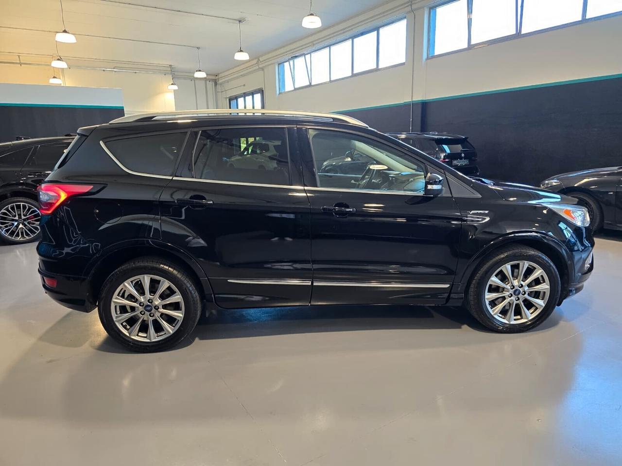 Ford Kuga 2.0 TDCI 150 CV S&S 4WD Powershift Vignale CAM/SONY/BI-XENO