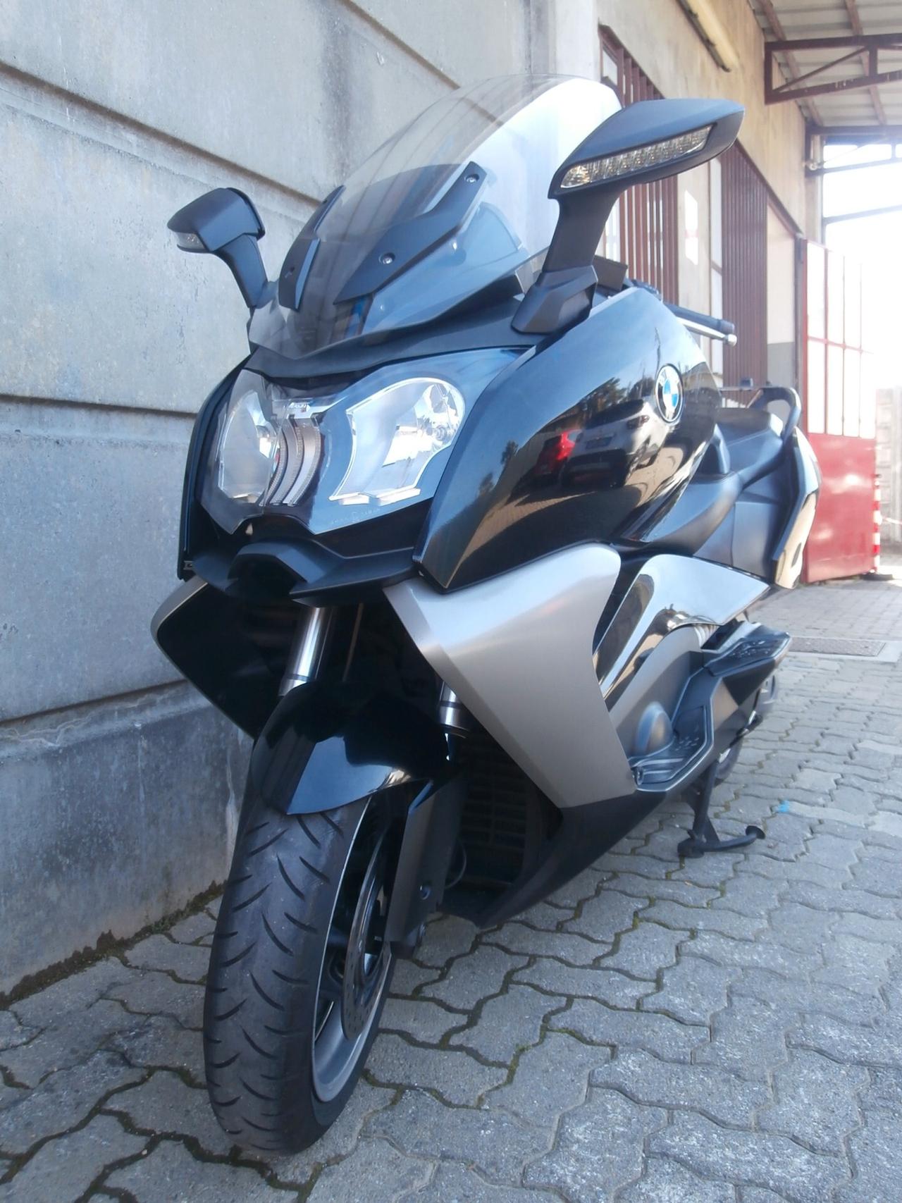 Bmw C 650 GT (2011 - 15) del 2012 passaggio incluso.