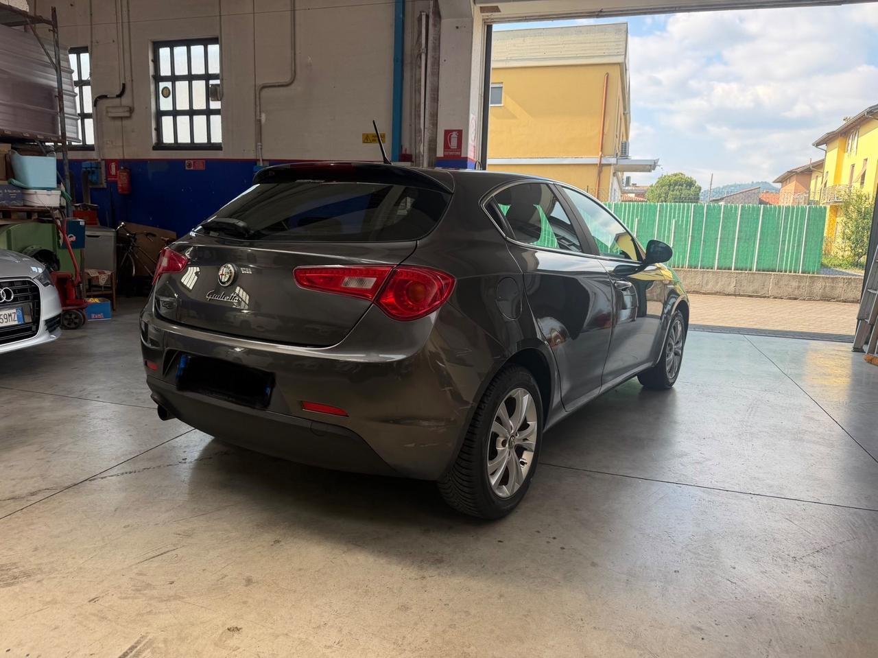 Alfa Romeo Giulietta 1.4 Turbo 120 CV neopatentati