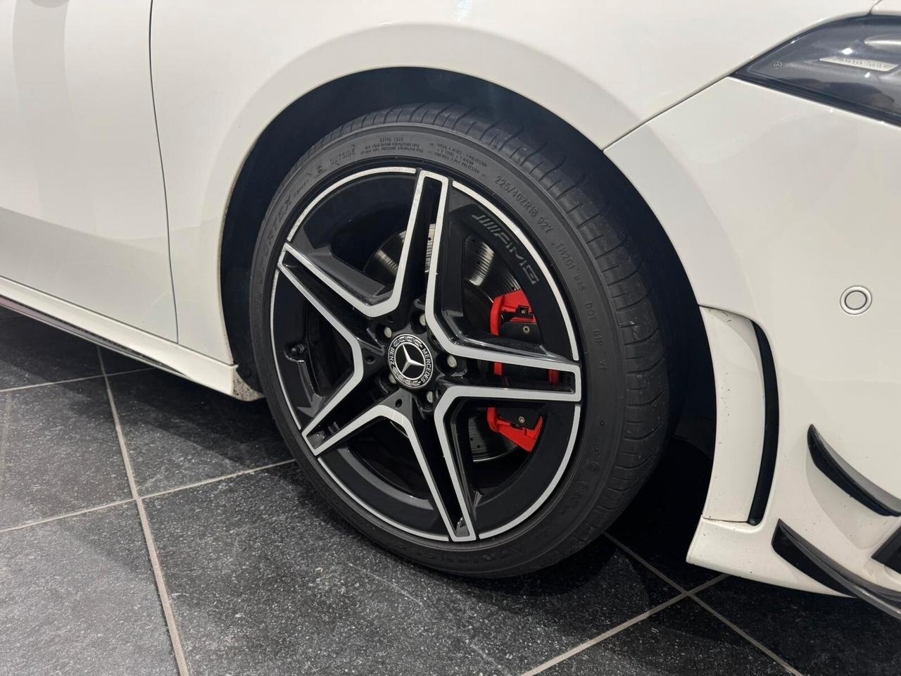 Mercedes-benz A 180 A 180 d Premium - pacchetto luci pacchetto AMG