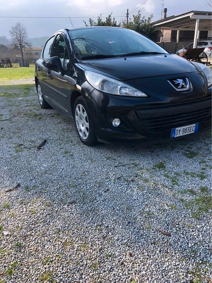 Peugeot 207 1.4 8V 75CV 5p. X Line ECO GPL