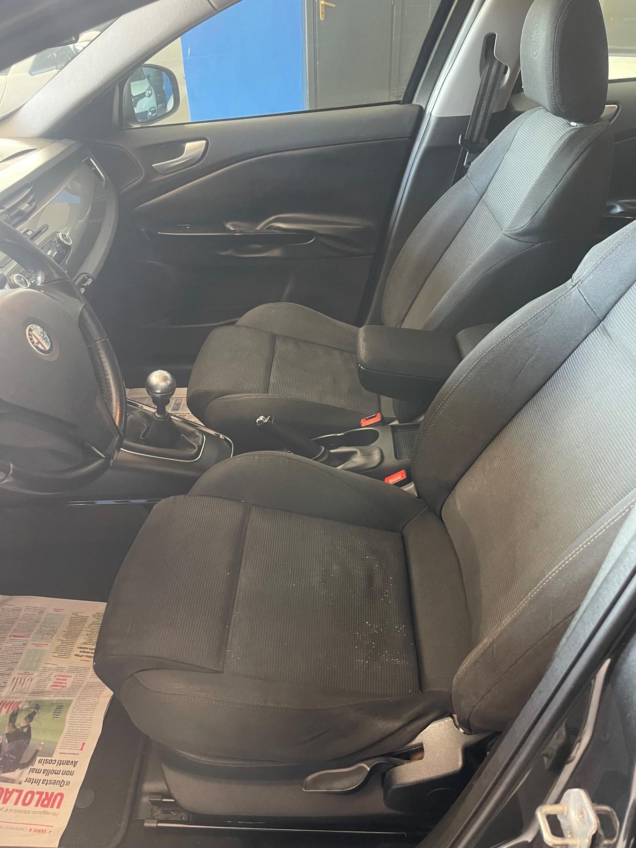 Alfa Romeo Giulietta 2.0 JTDm-2 140 CV Exclusive