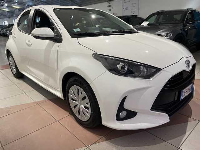 Toyota Yaris 1.0 5 porte Active