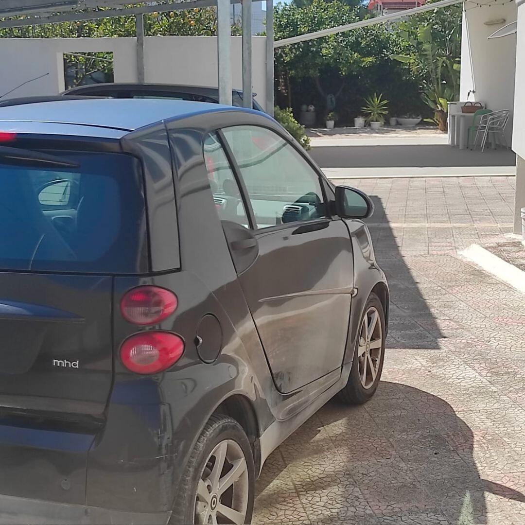 Smart ForTwo 1000 52 kW MHD coupé pure