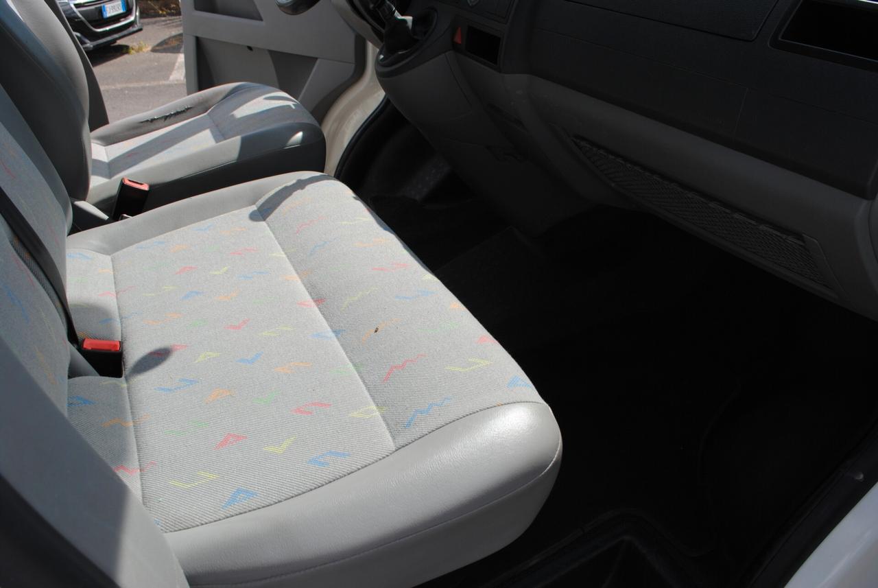 VOLKSWAGEN TRASPORTER 2.5 TDI 131 CV