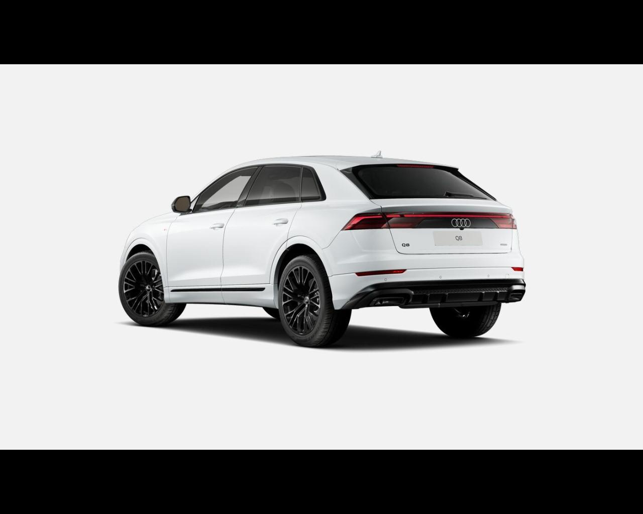 AUDI Audi Q8 SUV S line edition 50 TDI quattro 210 kW tiptronic
