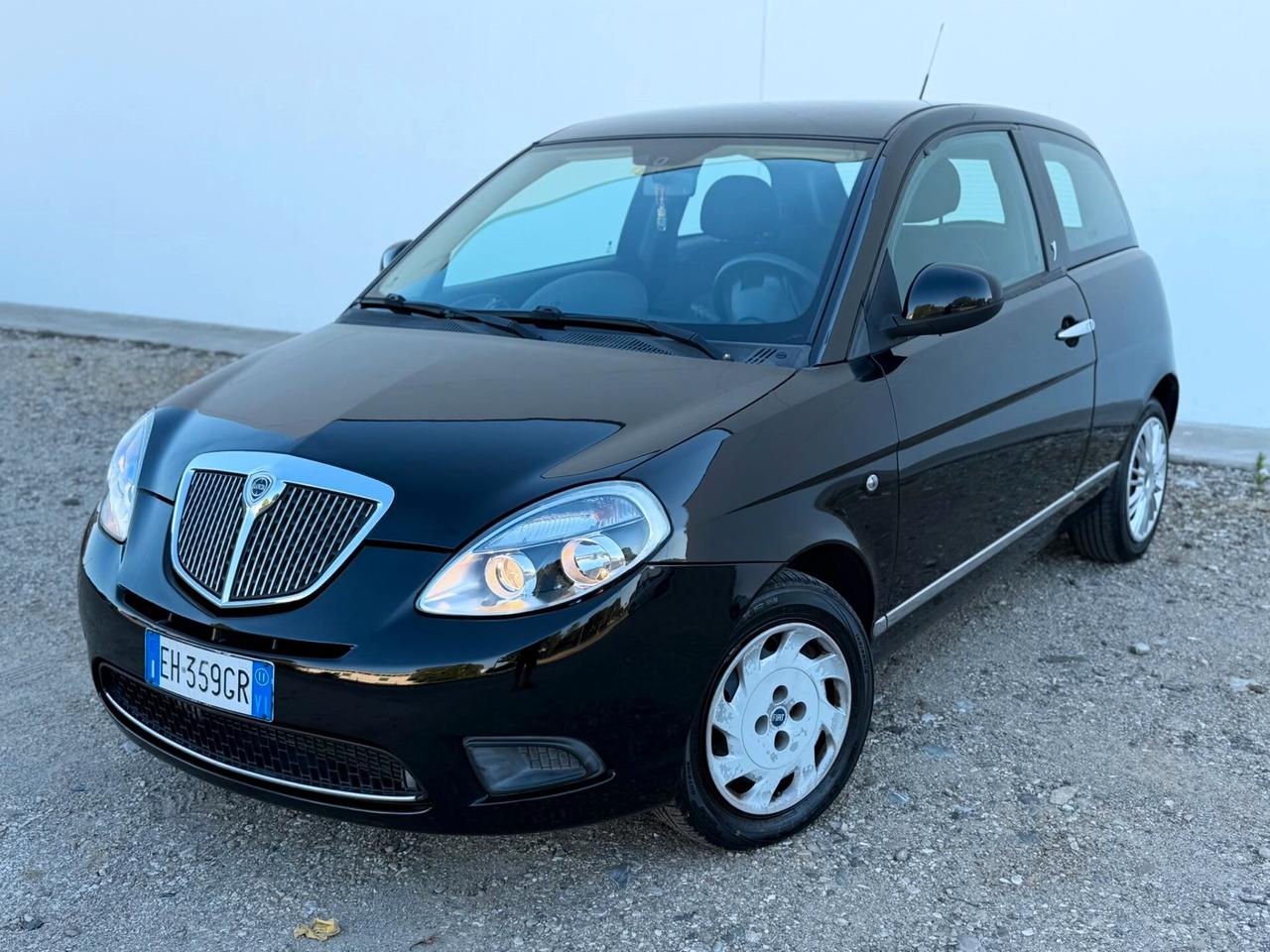 Lancia Ypsilon 1.2 69 CV DIVA