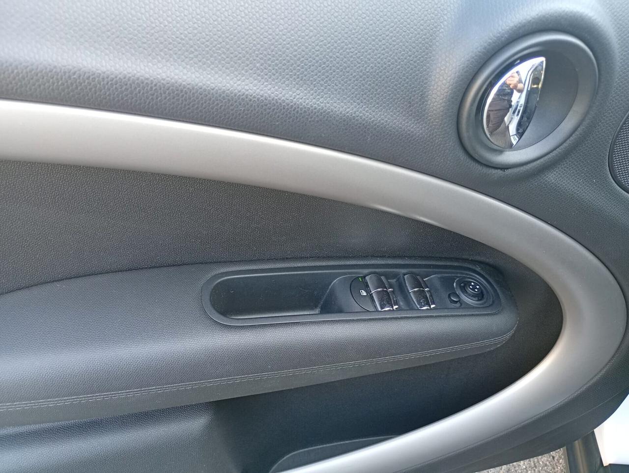 MINI COUNTRYMAN 1.6 DIESEL INTROVABILE CON 37.000 KM