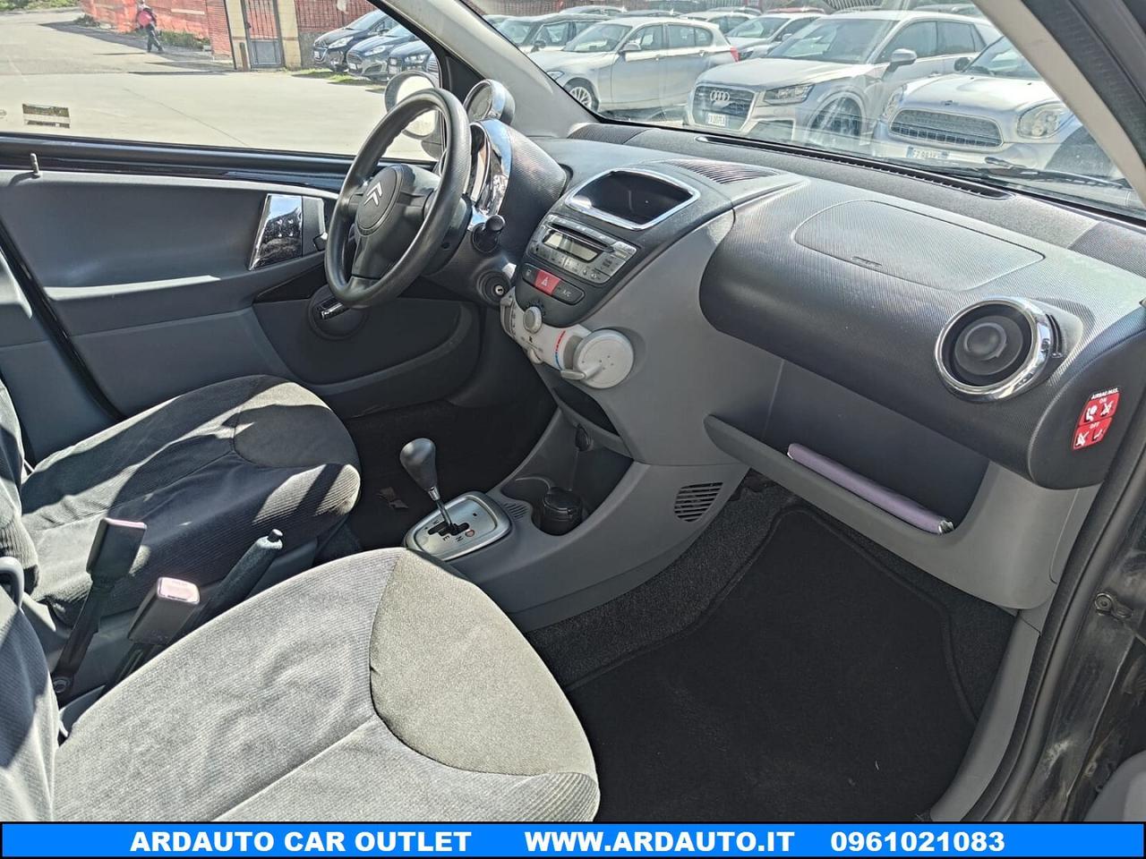 Citroen C1 1.0 Cambio Automatico 5 PT Pinko
