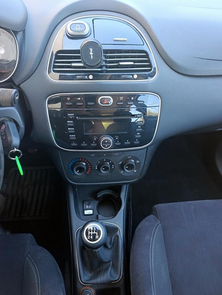 Fiat Punto 1.4 8V 5 porte METANO CASA MADRE