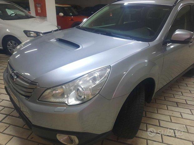 SUBARU - Outback - 2.0D Exclusive