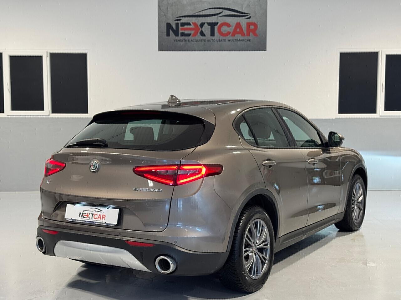 Alfa Romeo Stelvio 2.2 T 180 CV Q4
