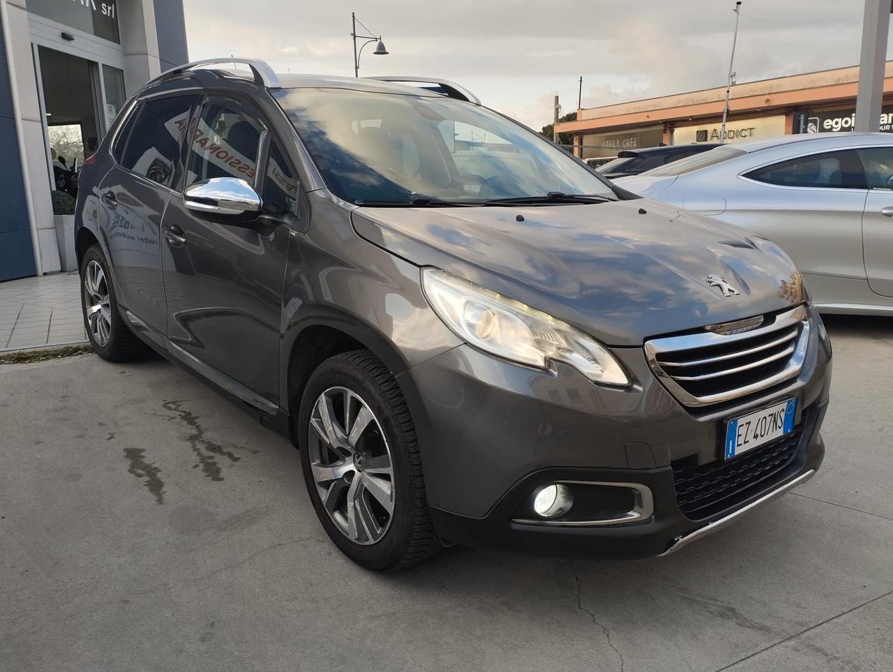 Peugeot 2008 BlueHDi 100 Allure