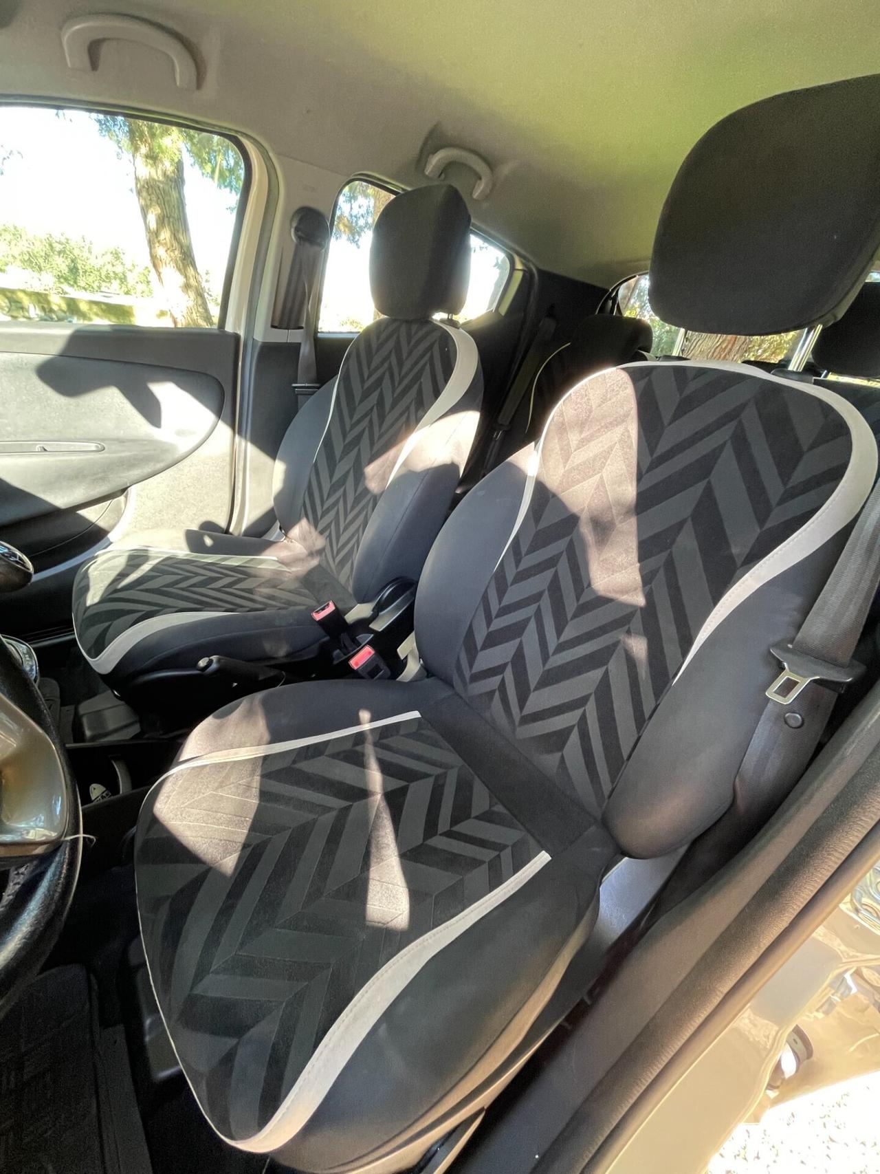 Lancia Ypsilon 1.3 MJT 16V 95 CV 5 porte S&S Gold