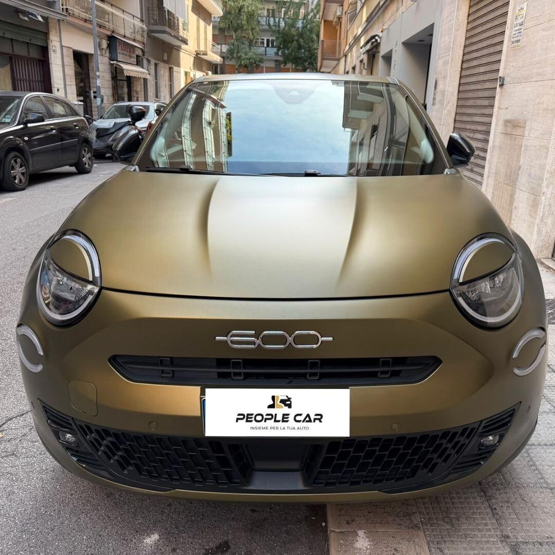 Fiat 600e 156 CV Full Electric "La Prima"