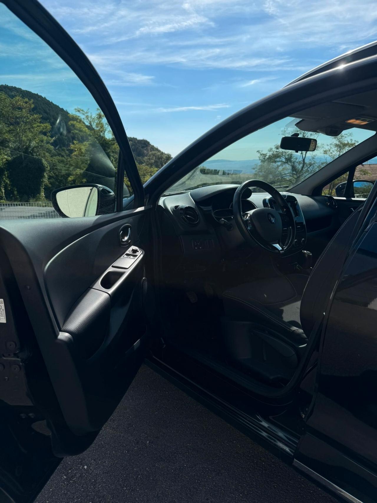 Renault Clio Sporter 1.5 dCi 8V 75CV Live