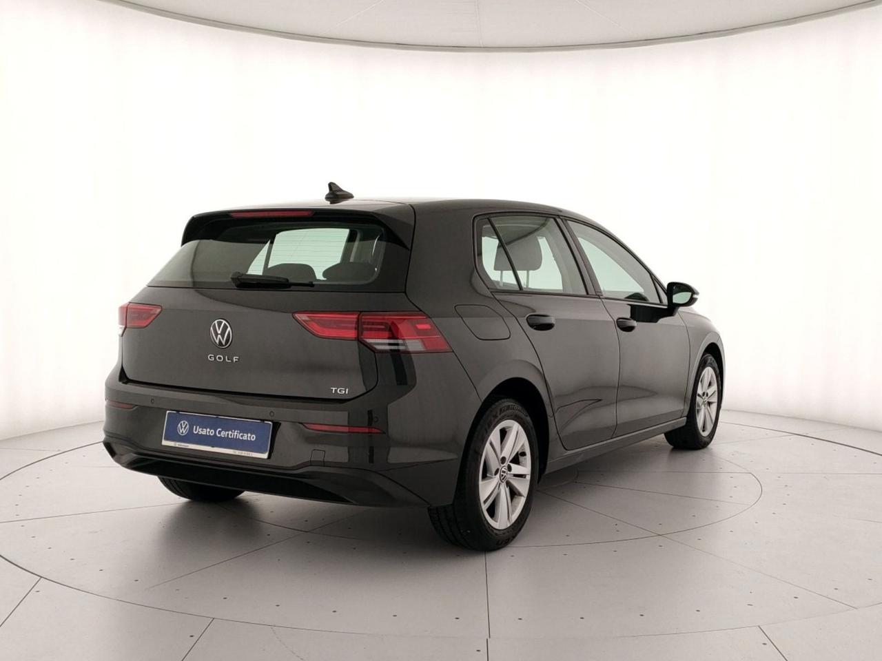 Volkswagen Golf 1.5 tgi life 130cv dsg