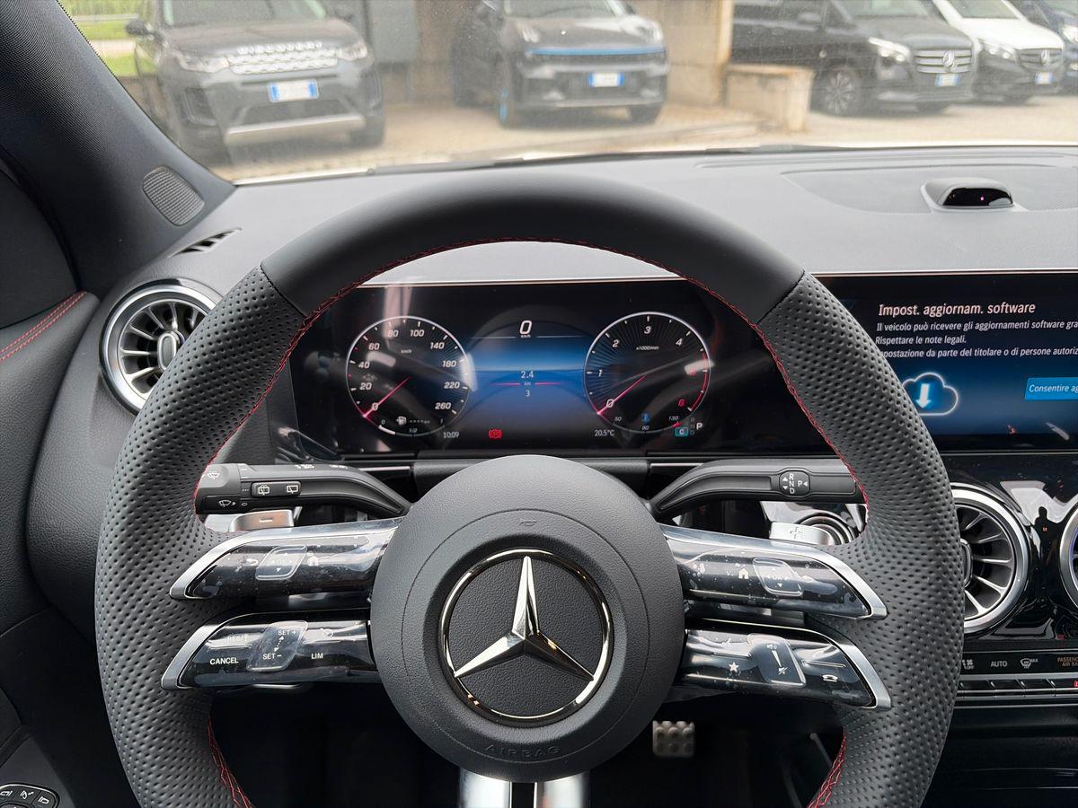 Mercedes-Benz GLA 200 d