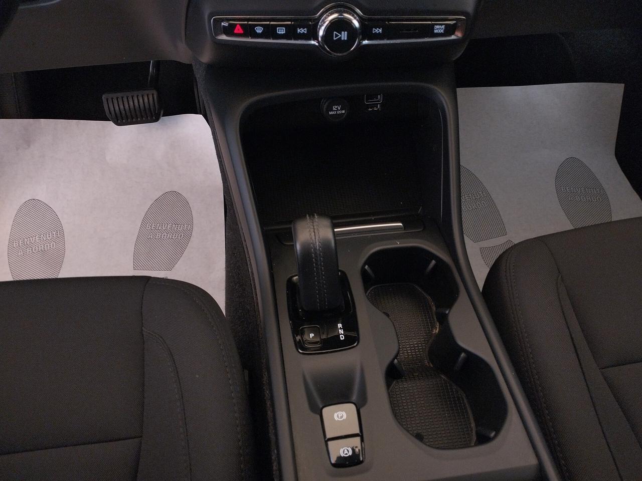 VOLVO XC40 t4 phev Inscription Expression - IVA ESPOSTA