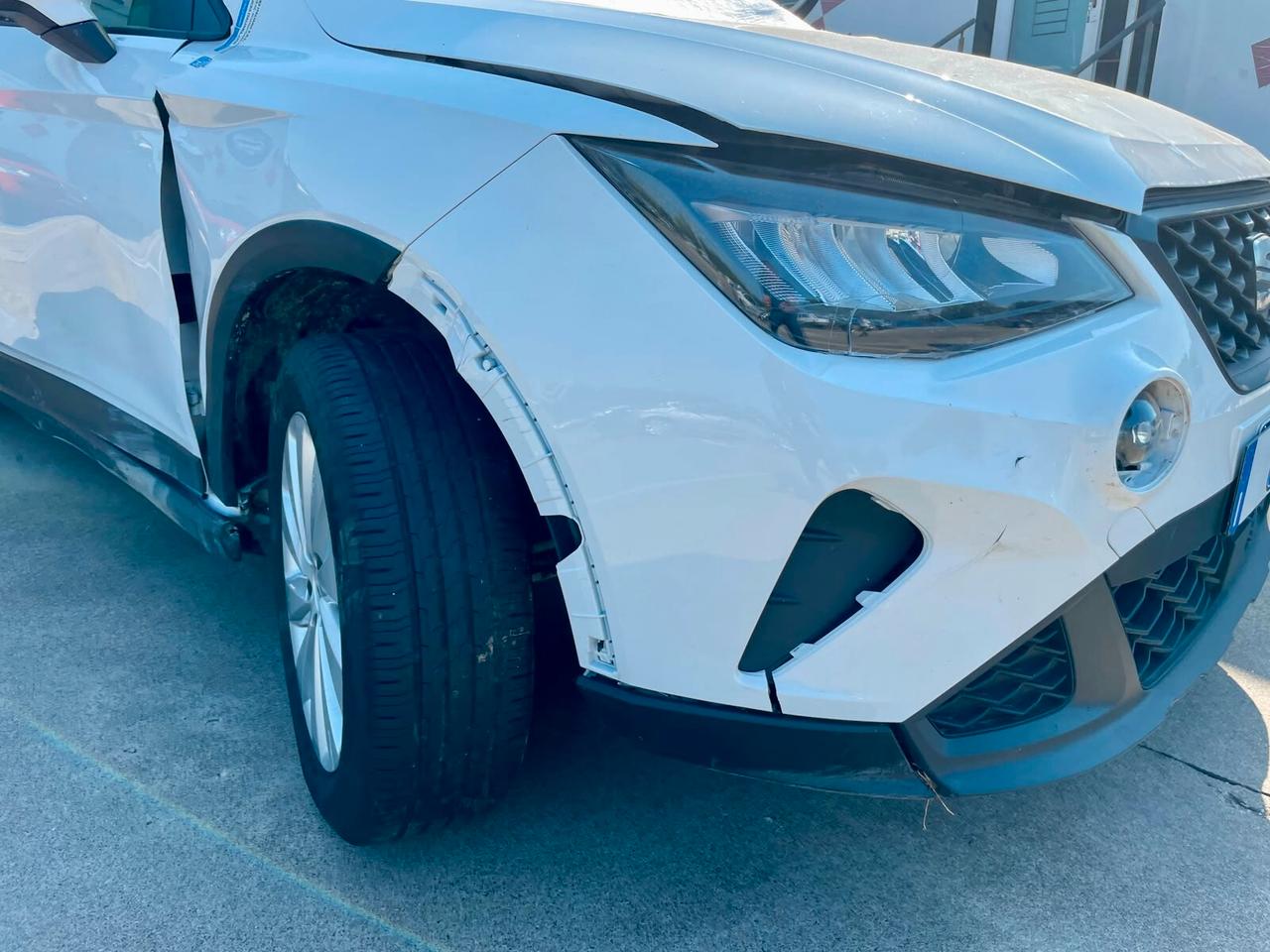 Seat Arona 1.0 EcoTSI 115 CV DSG Style ***INCIDENTATA VA IN MOTO ***
