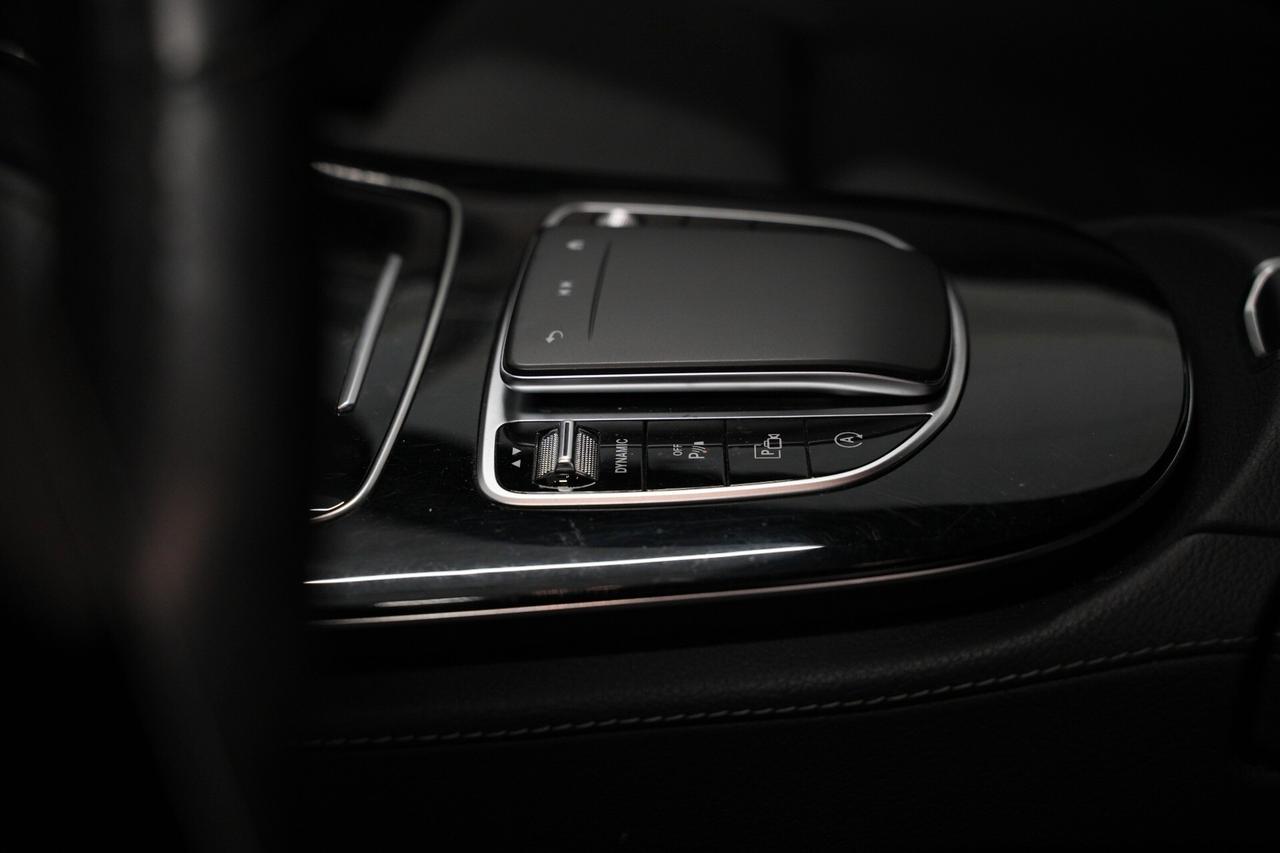 MERCEDES Classe E (W/S213) - 2020