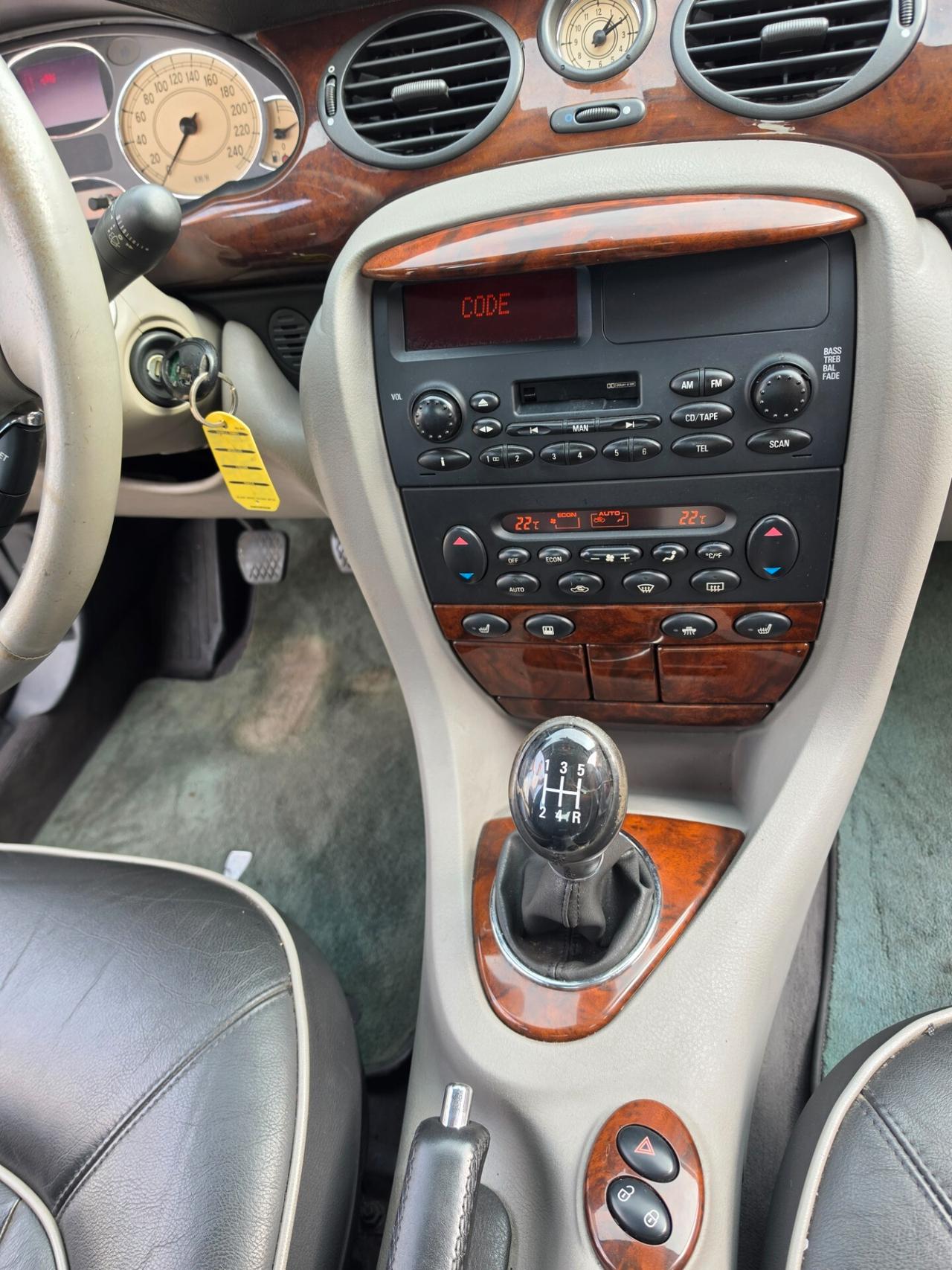 Rover 75 2.5i V6 24V cat Connoisseur