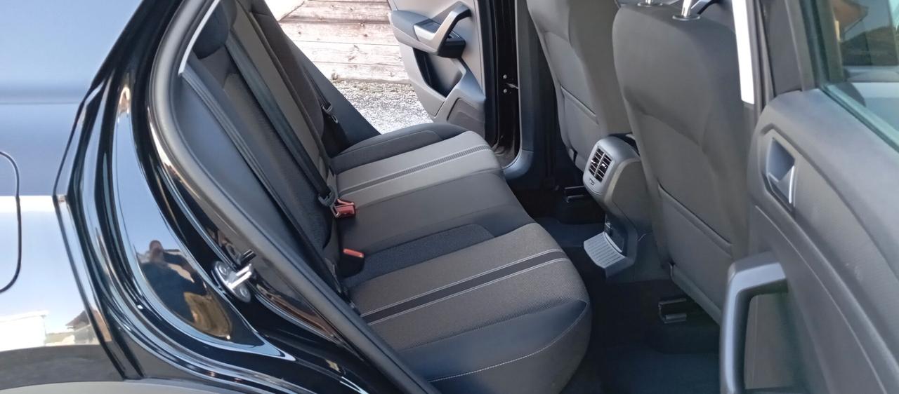 Volkswagen T-Roc 1.6 TDI 115 CV Business-Garanzia