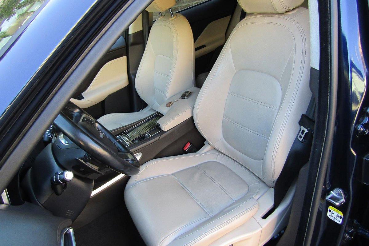 JAGUAR F-Pace 2.0 D 180 CV AWD aut. Prestige