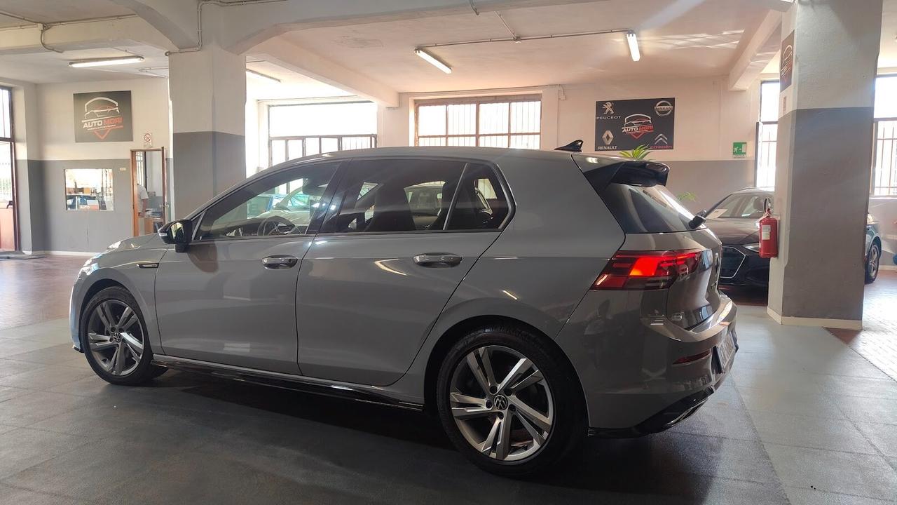 Volkswagen Golf 2.0 TDI 150 CV DSG SCR R-Line