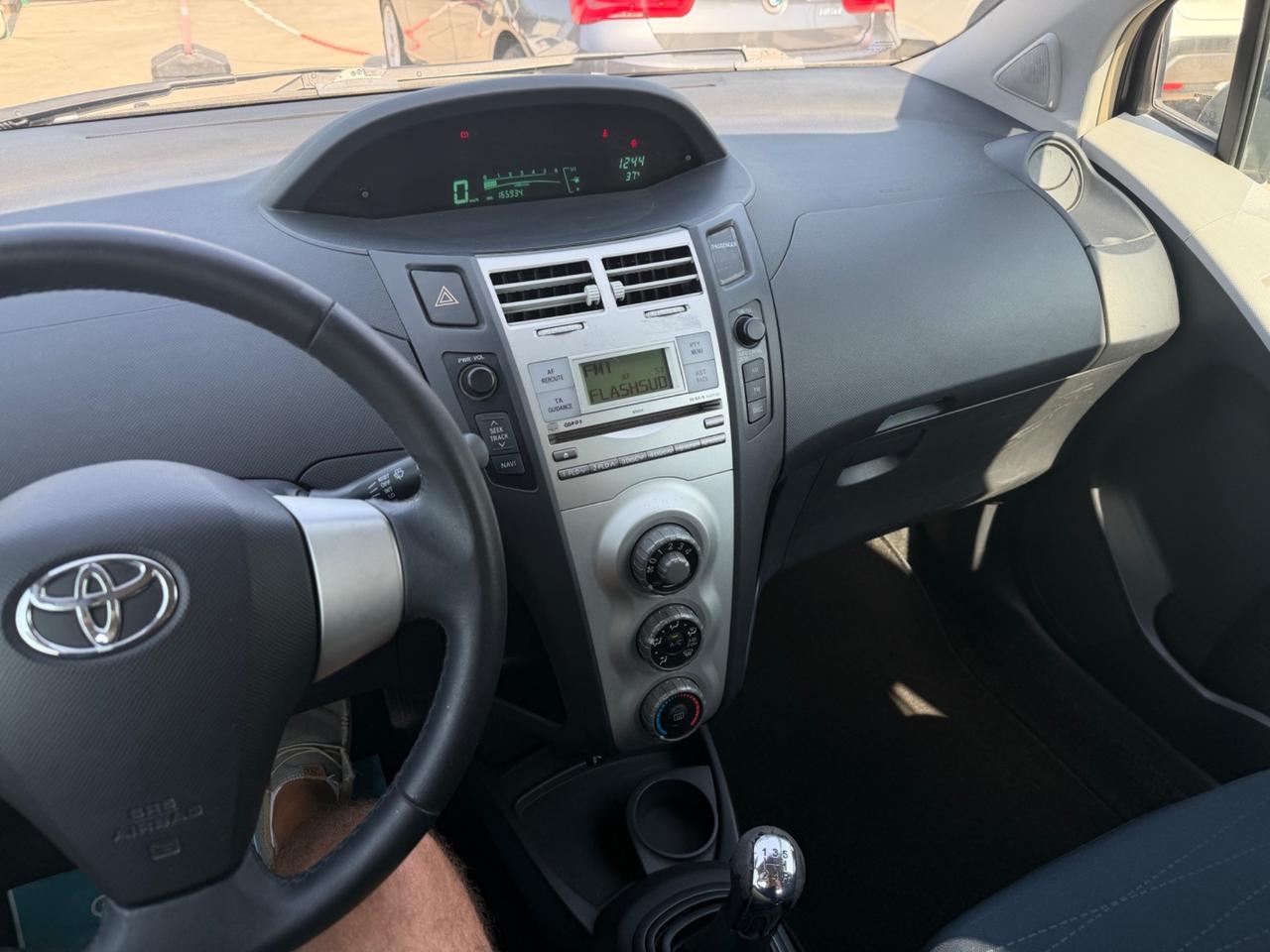 TOYOTA YARIS 1.4 D-4D SOL /165.000KM