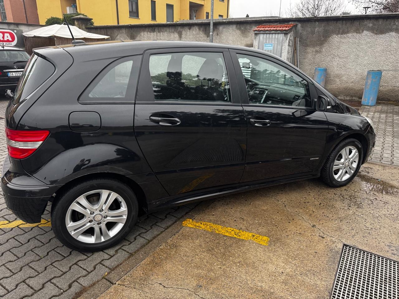 Mercedes-benz B 180 BlueEFFICIENCY neopatentati