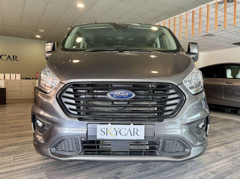 Ford Tourneo Custom 320 2.0 EcoBlue 170CV aut. PC Sport . Il prezzo è iva esclusa