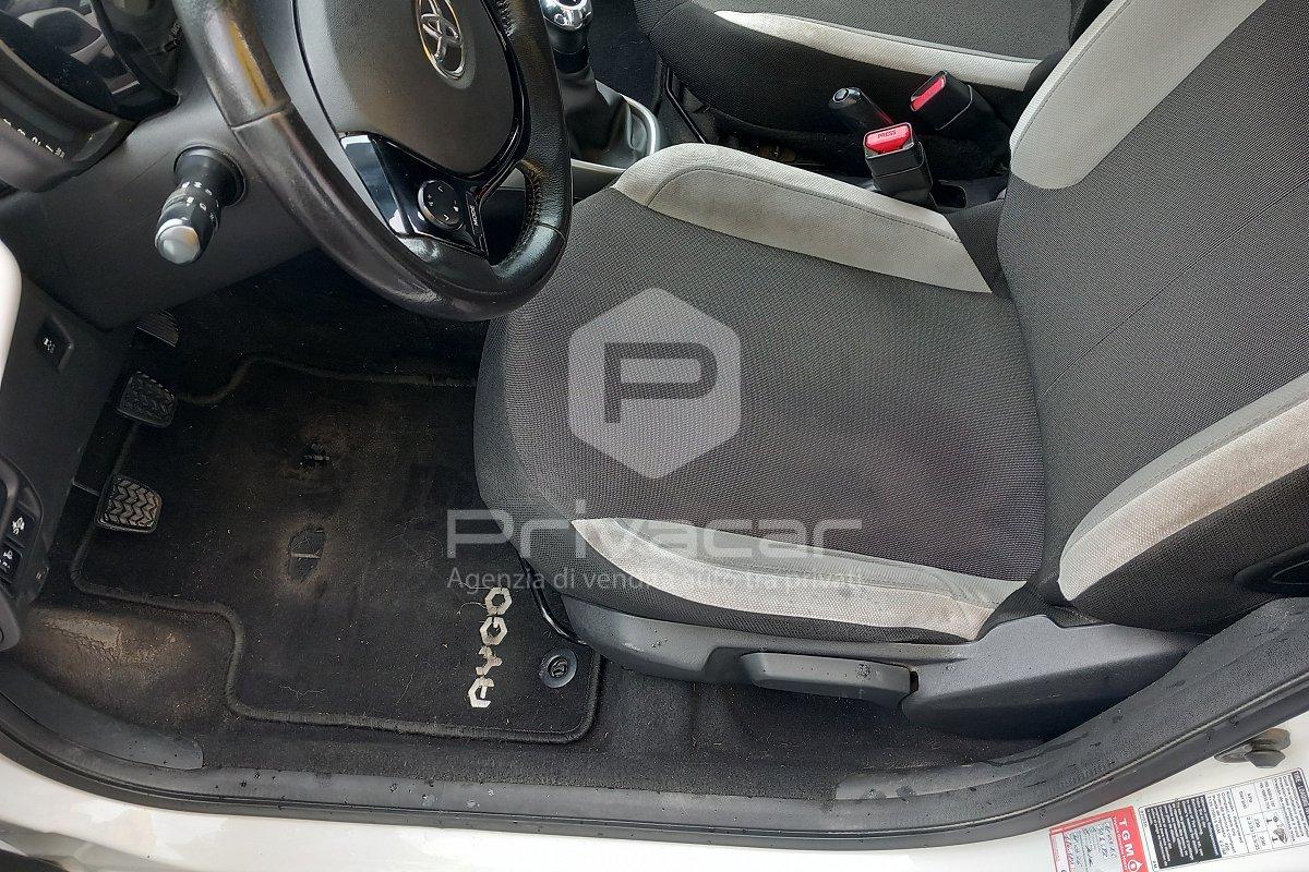 TOYOTA Aygo 1.0 VVT-i 69 CV 5 porte x-play