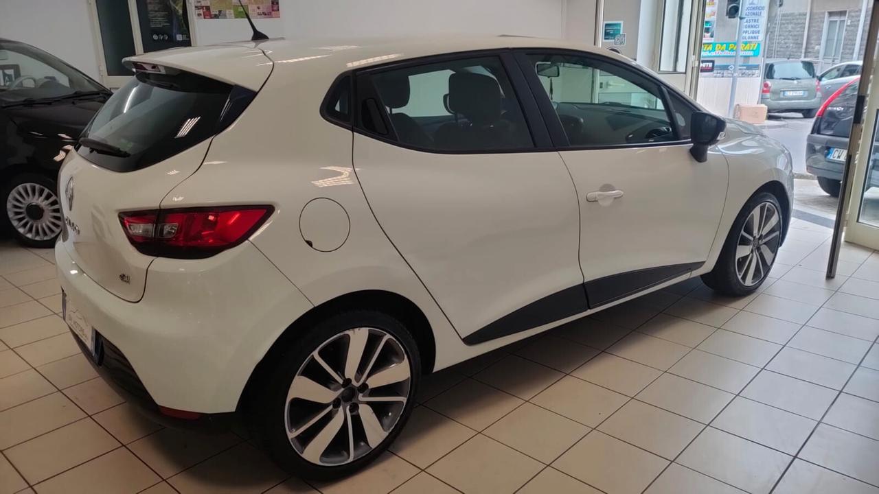 Renault Clio 1.5 dCi 8V 75CV 5 porte Live