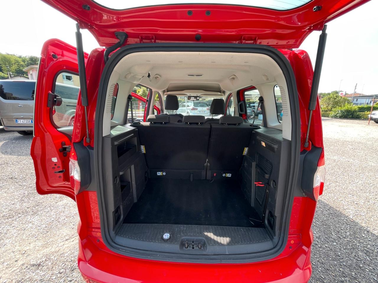 Ford Transit Courier 1.0 EcoBoost 100CV Van Trend 33.000 Km !!
