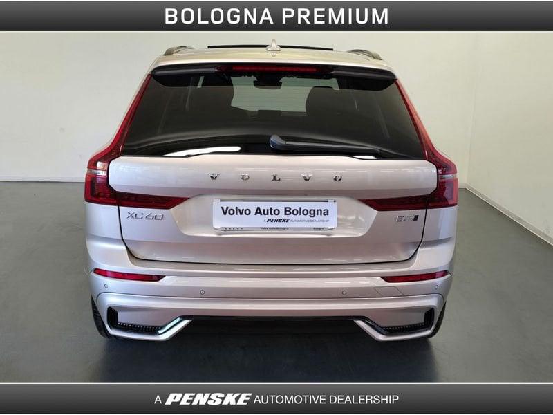 Volvo XC60 XC60 B5 AWD automatico Ultra Dark